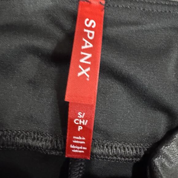 SPANX Faux Leather Leggings Women’s S Black High Rise Shaping Stretch Glossy - Picture 7 of 8